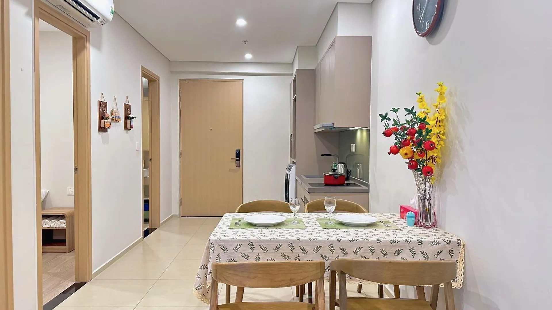 St House - The Song Apartment With Sky Pool Vietnam
