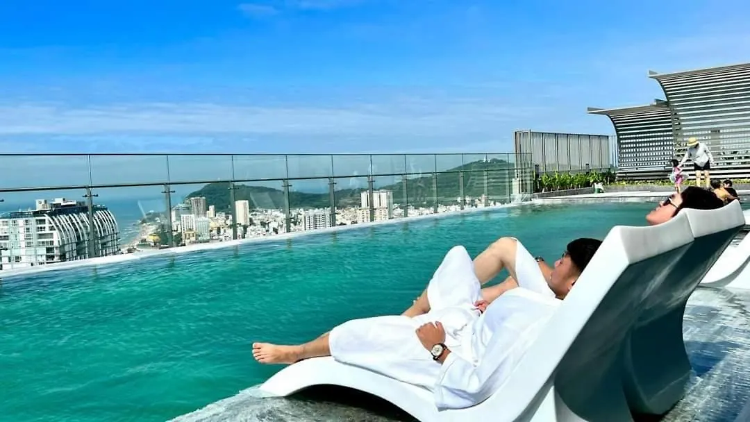 St House - The Song Apartment With Sky Pool Vung Tau