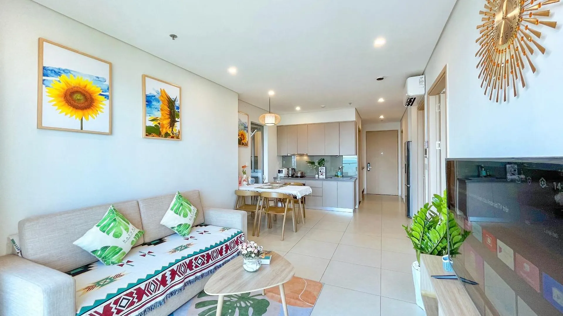 St House - The Song Apartment With Sky Pool Vietnam