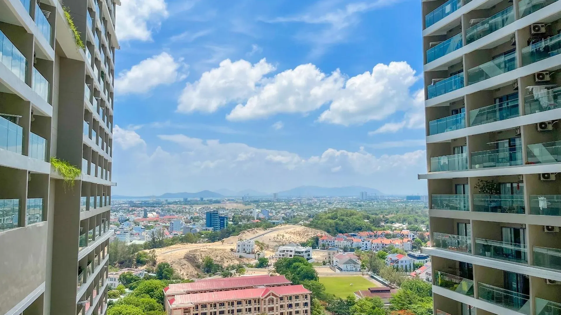 St House - The Song Apartment With Sky Pool 0*, וונג טאו